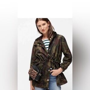J Crew Camo Midi-Length Raincoat Womens Large Full Zip Snap Hooded Lightweight